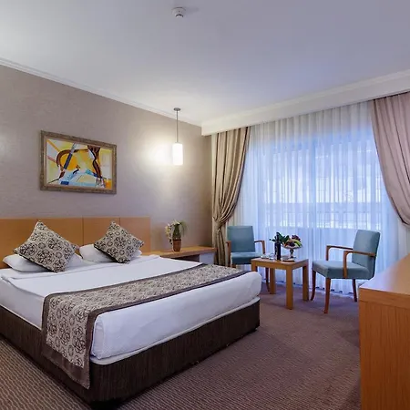 Szálloda Saphir & 5*